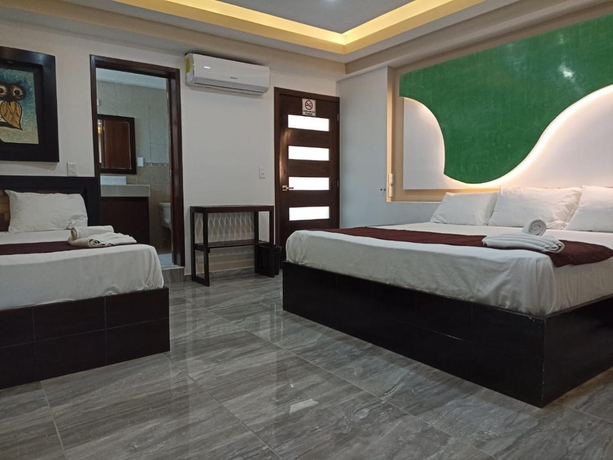 Framfor Inn Chetumal Exteriör bild