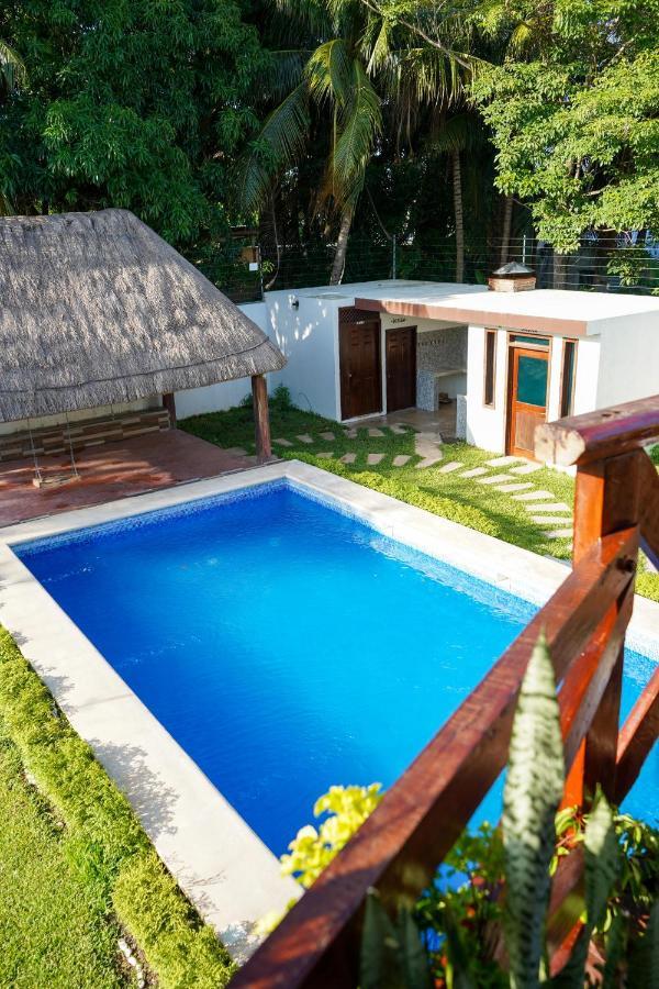 Framfor Inn Chetumal Exteriör bild
